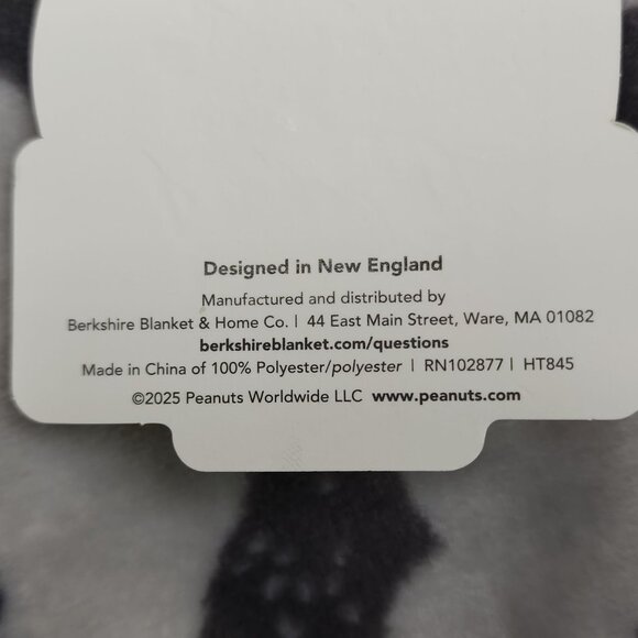 Peanuts VelvetLoft Throw Blanket 60"x70" Featuring Snoopy Halloween By Berkshire - Picture 11 of 16